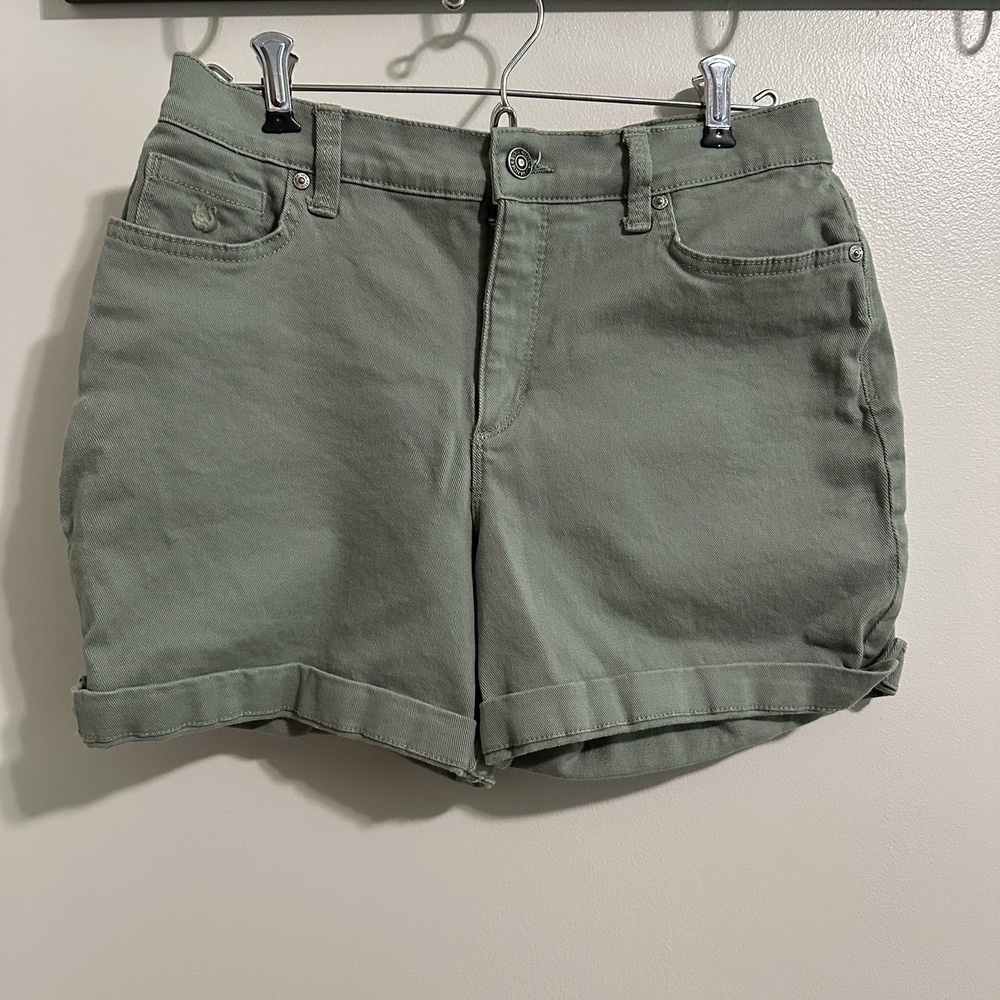 Vtg Denim Short Canvas Feel Mom Fit‎ Gloria Vanderbilt  sage green Size 4